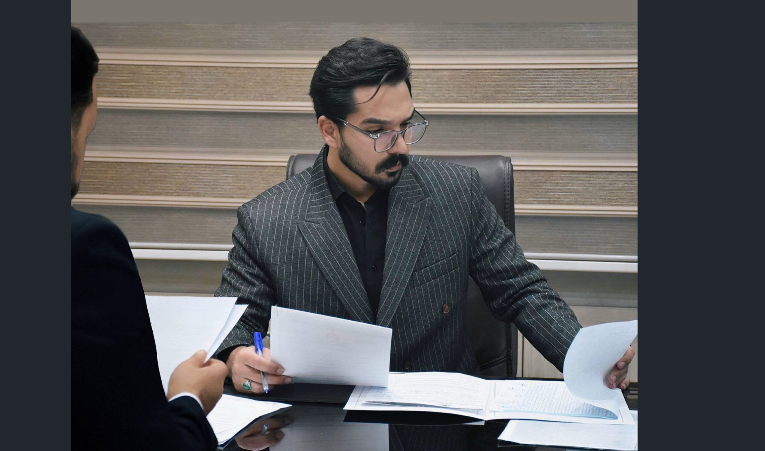 C5520A48-6AB3-44B5-BF0D-62A7EF81DD50(1)